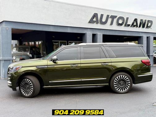 Green 2019 Lincoln Navigator L Black Label