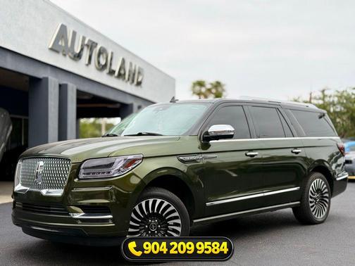 Green 2019 Lincoln Navigator L Black Label