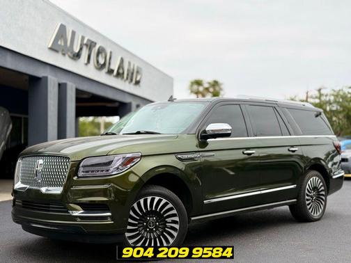 Green 2019 Lincoln Navigator L Black Label