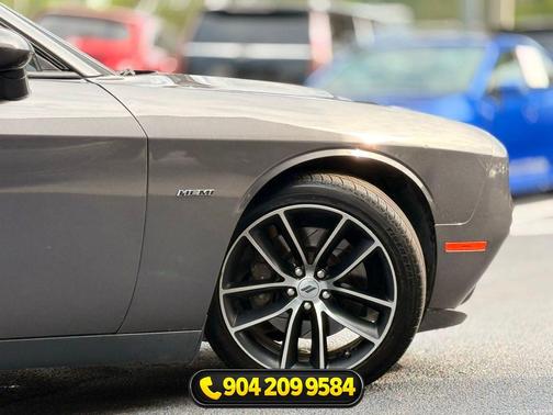 Granite Pearlcoat 2018 Dodge Challenger R/T