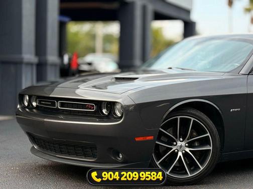 Granite Pearlcoat 2018 Dodge Challenger R/T