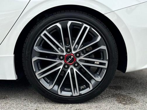 2023 Kia Forte GT