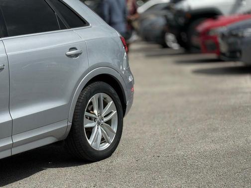 2018 Audi Q3 2.0T Premium Plus