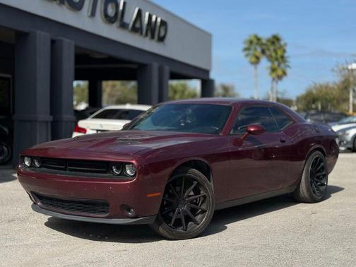 2018 Dodge Challenger SXT