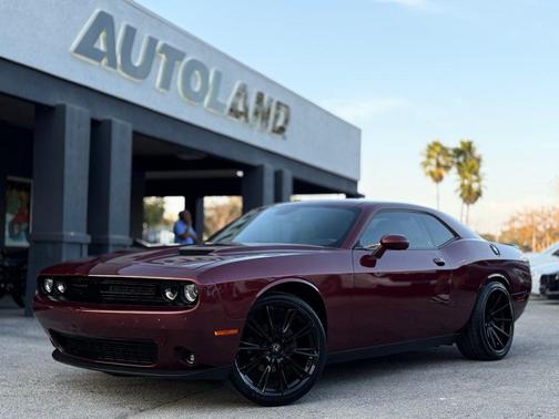 2018 Dodge Challenger SXT