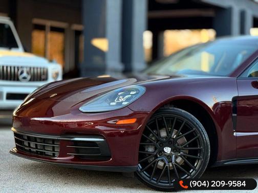 2020 Porsche Panamera 4