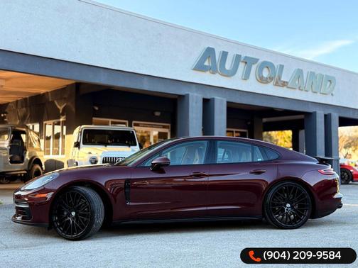 2020 Porsche Panamera 4