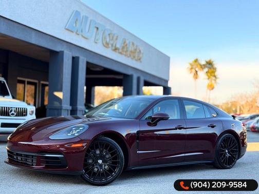 2020 Porsche Panamera 4