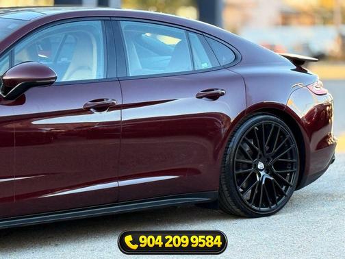 Burgundy Red Metallic 2020 Porsche Panamera 4