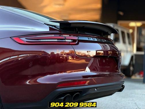 Burgundy Red Metallic 2020 Porsche Panamera 4