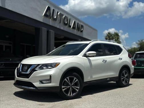 2017 Nissan Rogue SL