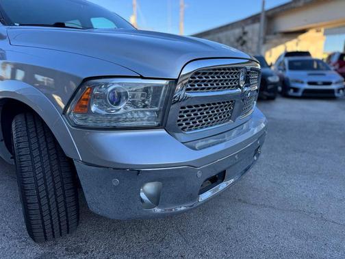 2017 RAM 1500 Laramie