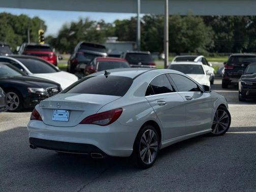 2016 Mercedes-Benz CLA-Class Base