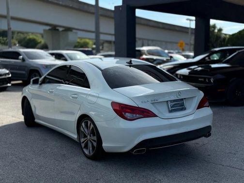 2016 Mercedes-Benz CLA-Class Base