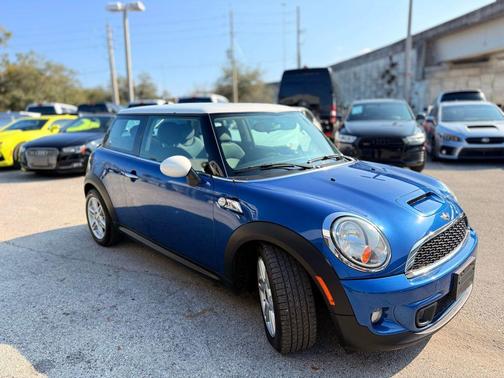 2013 MINI Hardtop Cooper S