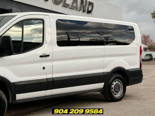 Oxford White 2016 Ford Transit-150 XL