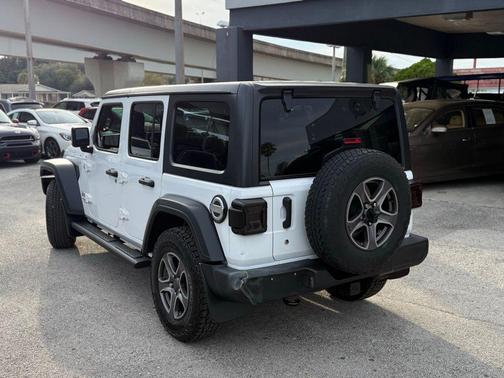 2018 Jeep Wrangler Unlimited Sport