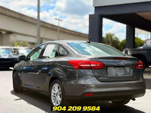 Magnetic Metallic 2017 Ford Focus SE