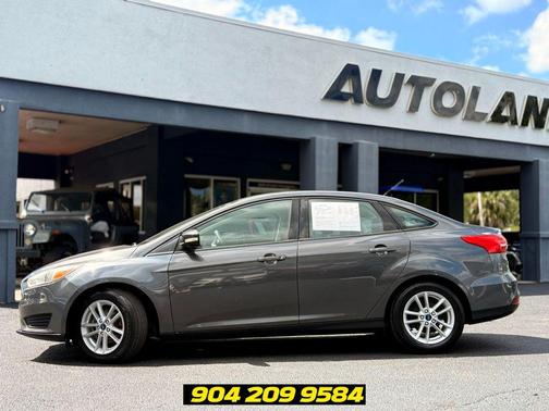 Magnetic Metallic 2017 Ford Focus SE