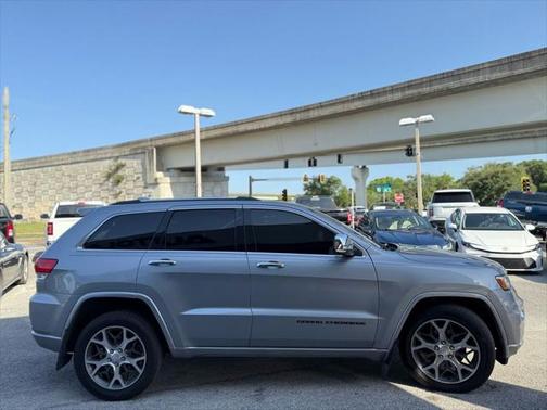 2019 Jeep Grand Cherokee Overland