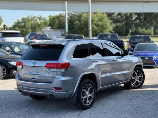 2019 Jeep Grand Cherokee Overland