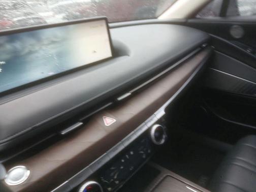 2022 Genesis G80 2.5T RWD