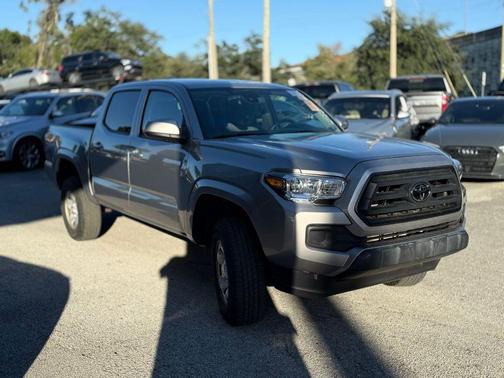 2020 Toyota Tacoma SR