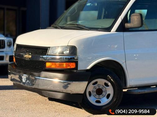 2019 Chevrolet Express 2500 Work Van