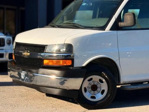 2019 Chevrolet Express 2500 Work Van