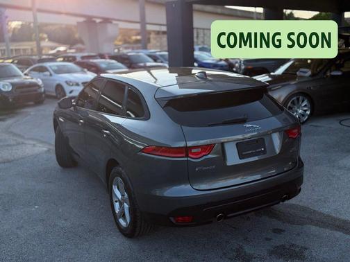 2018 Jaguar F-PACE 30t Premium