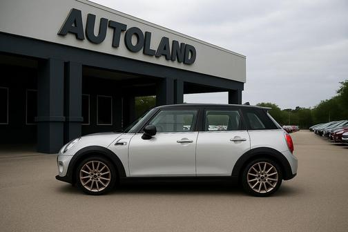 2016 MINI Hardtop Cooper