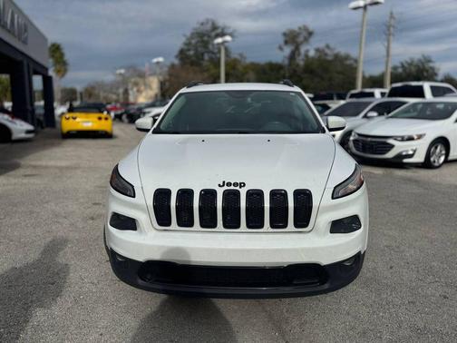 2018 Jeep Cherokee Latitude