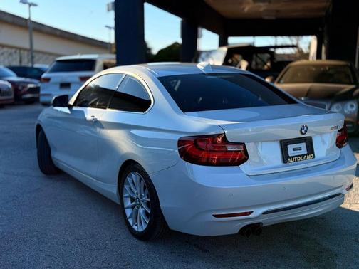 2016 BMW 228 228i