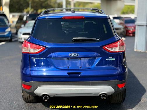 Deep Impact Blue 2013 Ford Escape SE