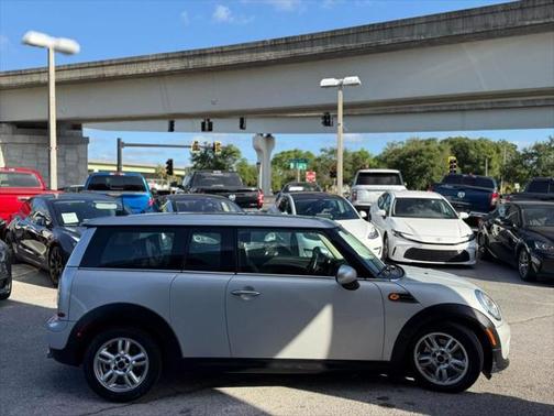 2012 MINI Cooper Clubman Base