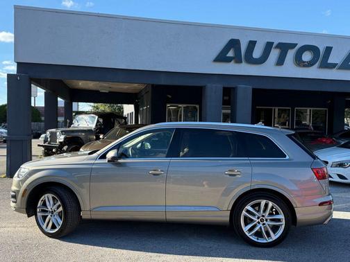 2017 Audi Q7 3.0T Prestige