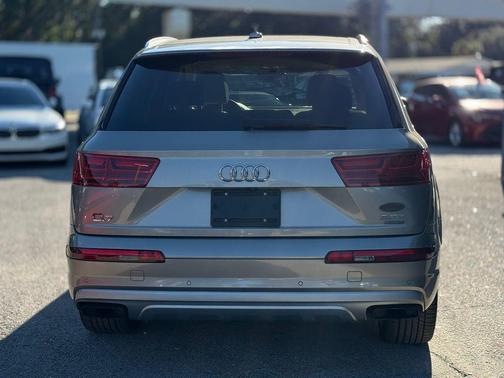 2017 Audi Q7 3.0T Prestige