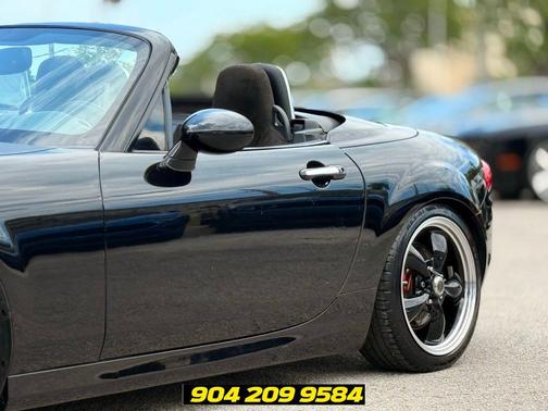 Brilliant Black Clearcoat 2011 Mazda MX-5 Miata Grand Touring