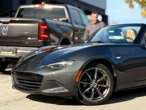 2016 Mazda MX-5 Miata Grand Touring