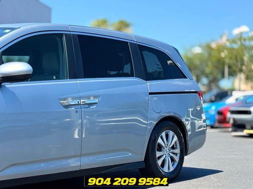 Lunar Silver Metallic 2017 Honda Odyssey EX-L