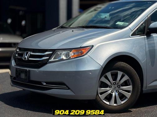 Lunar Silver Metallic 2017 Honda Odyssey EX-L