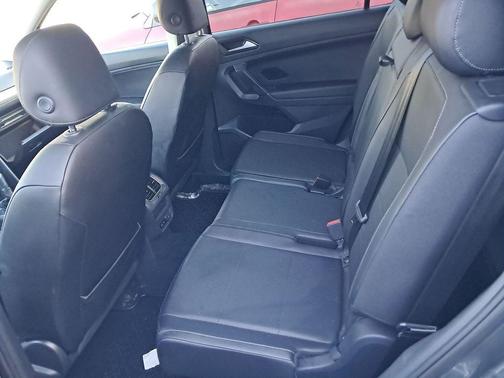 2018 Volkswagen Tiguan 2.0T SE