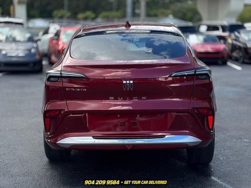 Cinnabar Metallic 2025 Buick Envista Avenir FWD