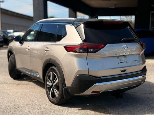 2021 Nissan Rogue Platinum