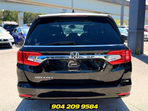 Crystal Black Pearl 2021 Honda Odyssey EX-L