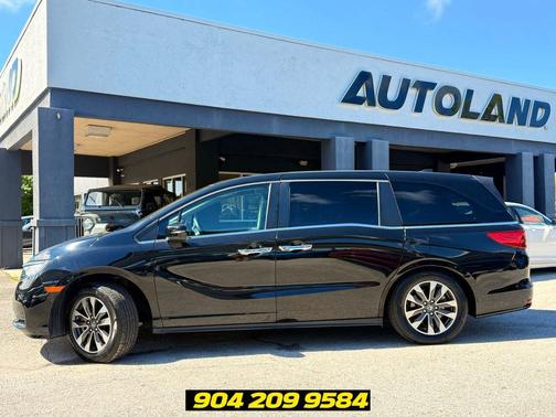 Crystal Black Pearl 2021 Honda Odyssey EX-L