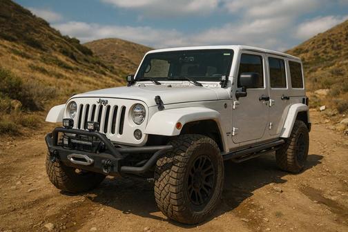 2013 Jeep Wrangler Unlimited Sahara