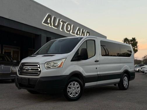 2015 Ford Transit-150 XLT