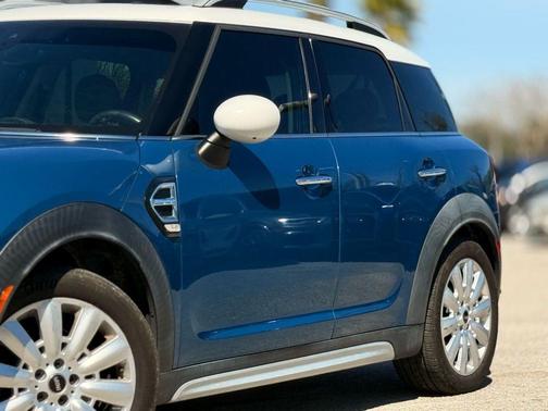 2019 MINI Countryman Cooper