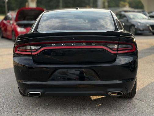 2018 Dodge Charger SXT